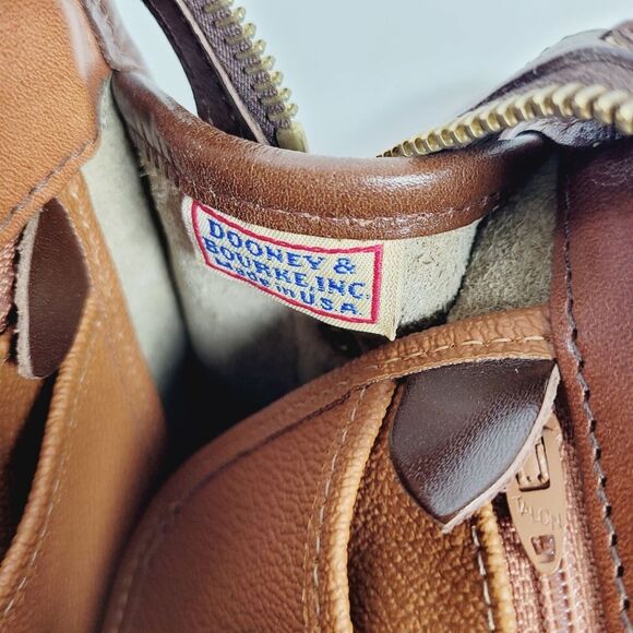 Vintage Dooney Bourke Crossbody Purse Shoulder Bag Pocket Book Leather USA - Picture 14 of 16